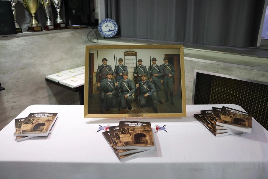 MIlitaire